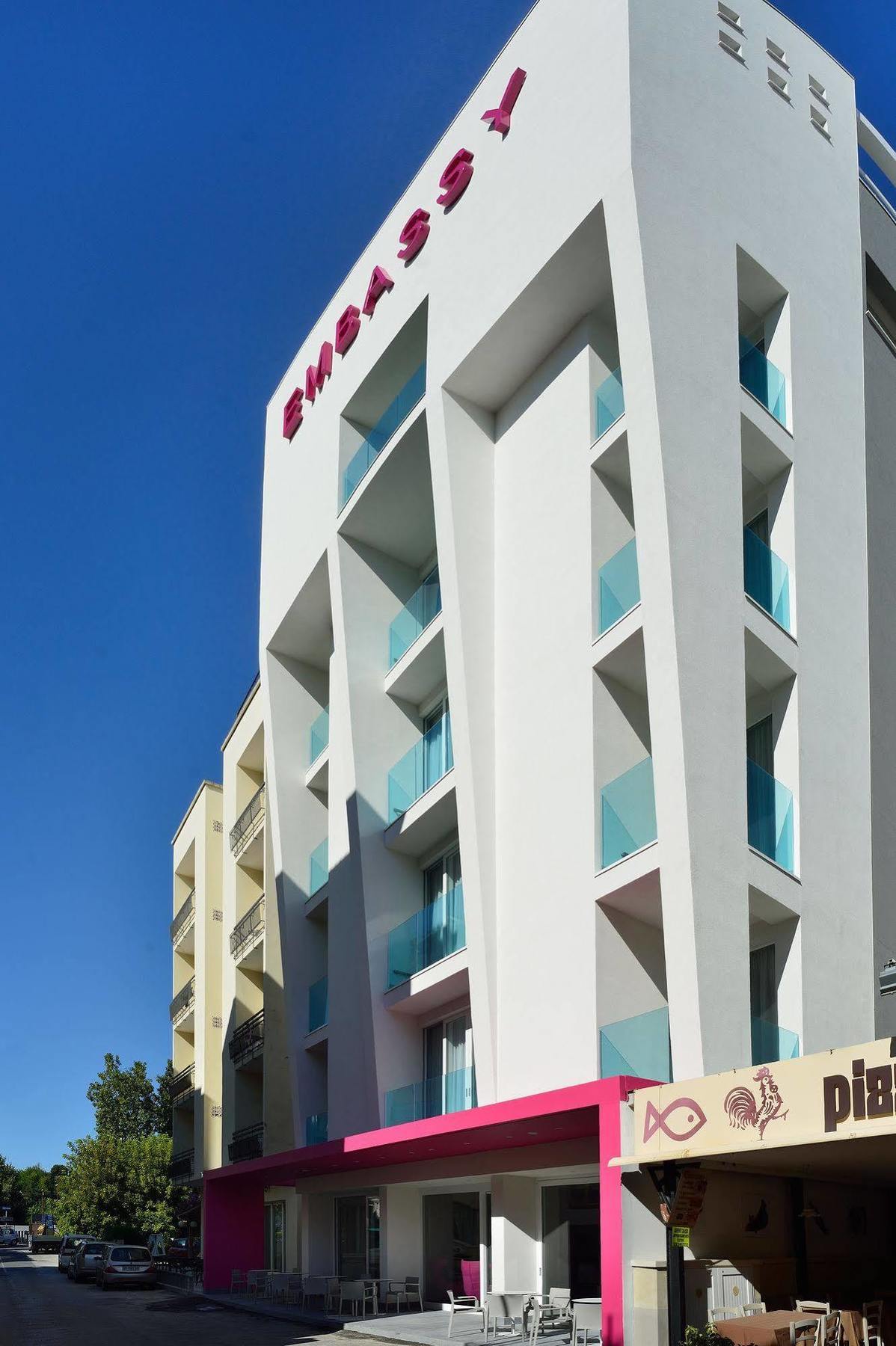 Embassy Hotel & Spa 카톨리카 외부 사진